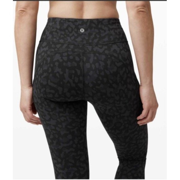 Lululemon Invigorate High Rise Tight Leggings Formation Leopard Deep Coal Size 6 - Picture 4 of 11